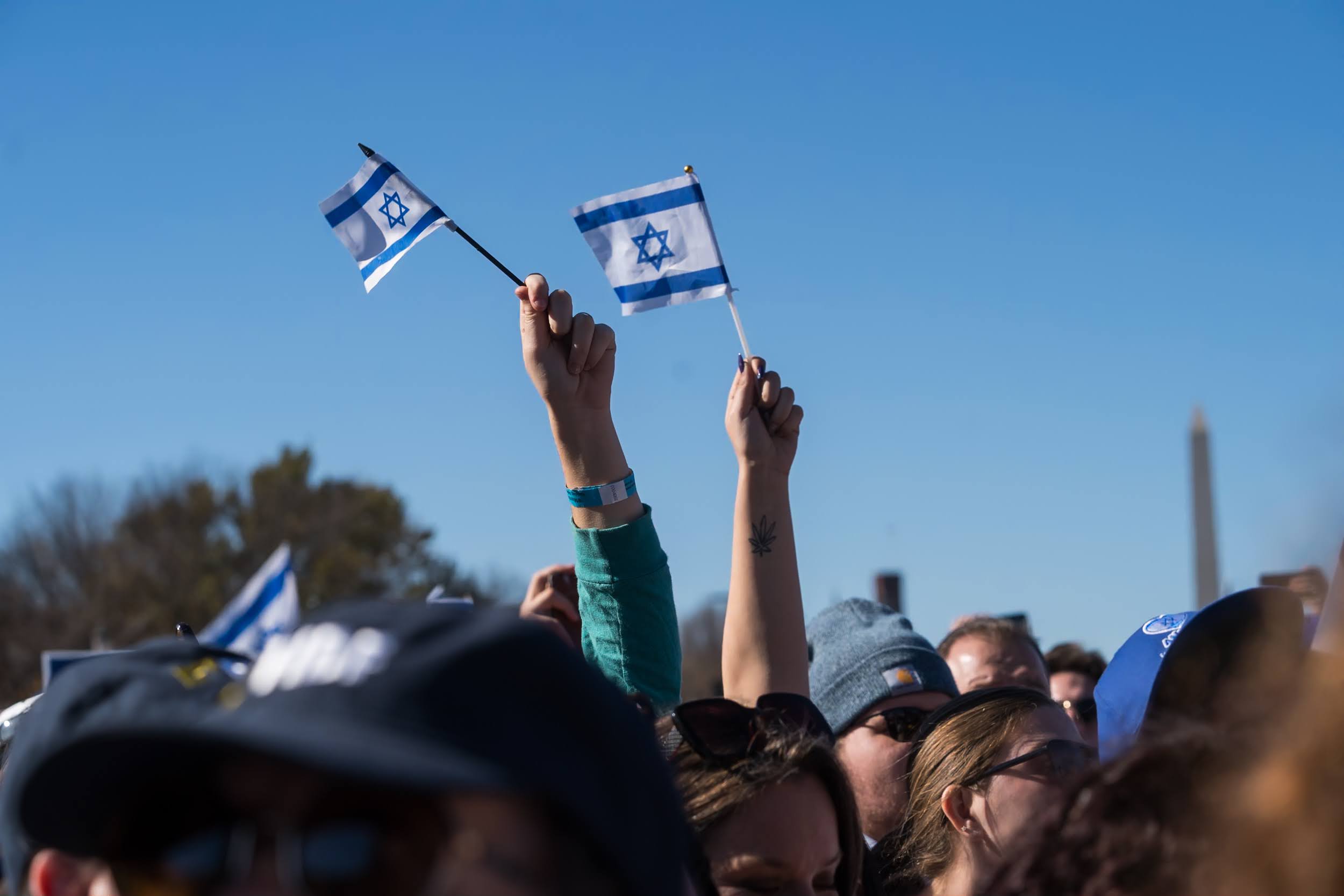6866bfc2963f43bfc6e0e876_BBYO March for Israel - Jason Dixson_a81a7254