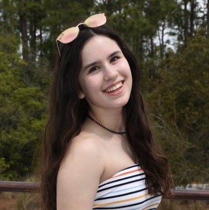 5dc4710bd6111e0d3f6e1fac_Jenna Hailey